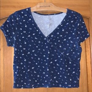 Cropped floral tee